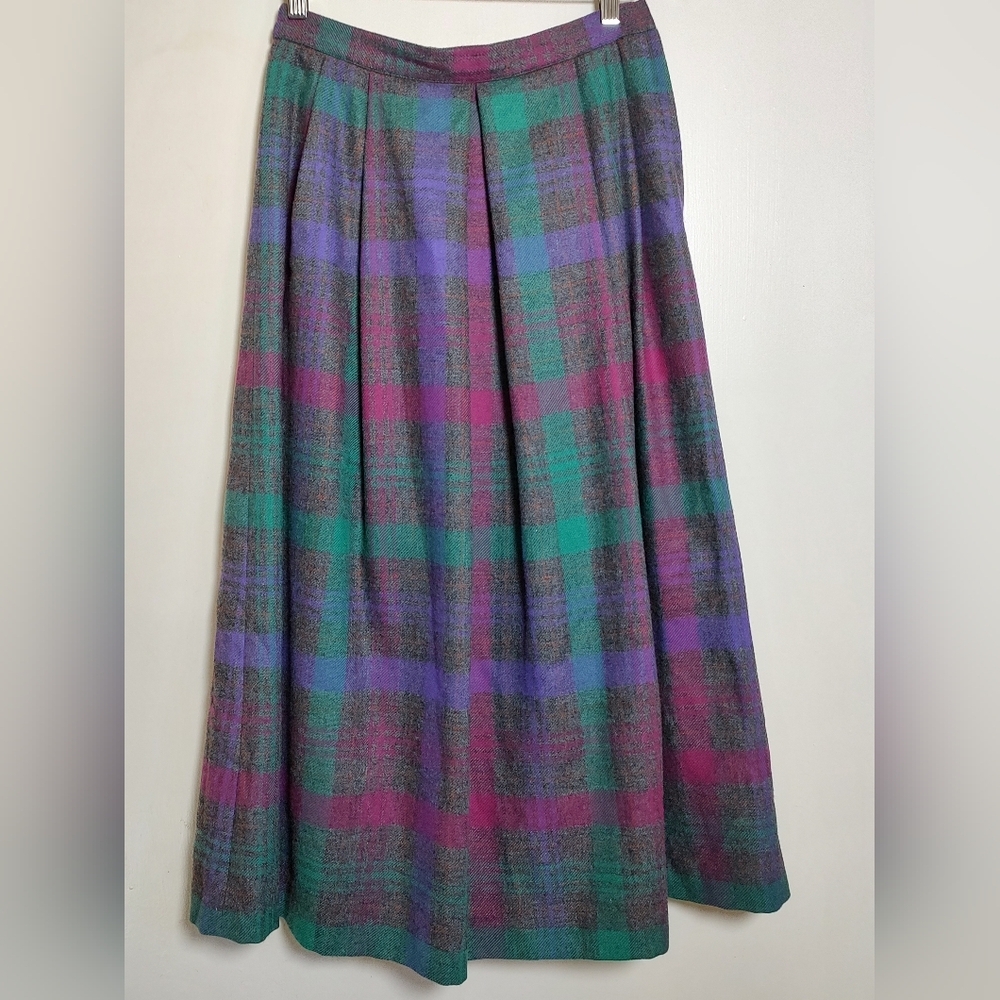 Country Suburbans Vintage Wool Plaid A-Line Skirt - Green and Purple - Picture 5 of 7